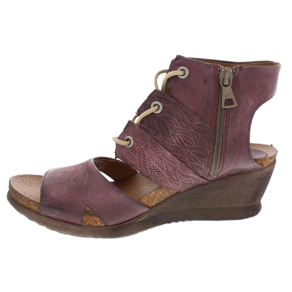 Miz Mooz Sierra Wedge in Plum - Picture 4 of 9